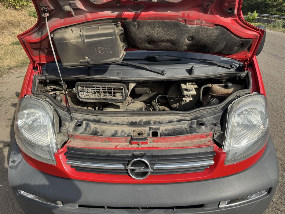 Opel Vivaro груз пасс