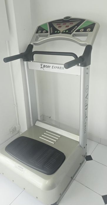 Vibrating Platform447415224380303363