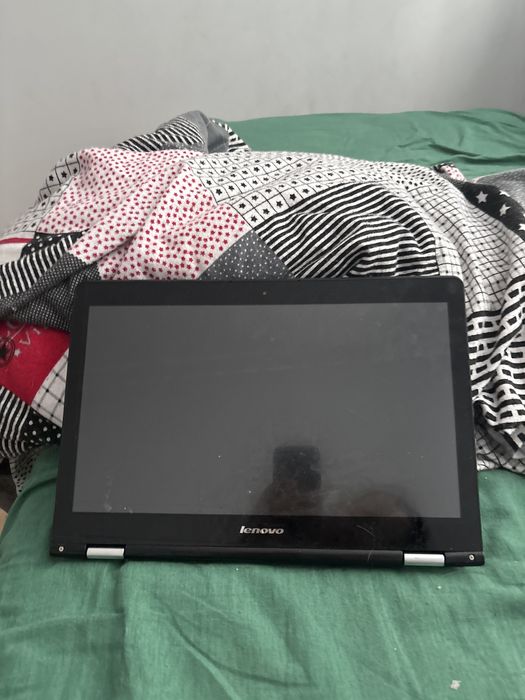 Laptop lenowo wyginany o 370 stopni