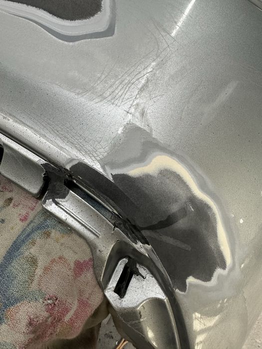 Ремонт бамперів. Пайка пластика та фарбування.