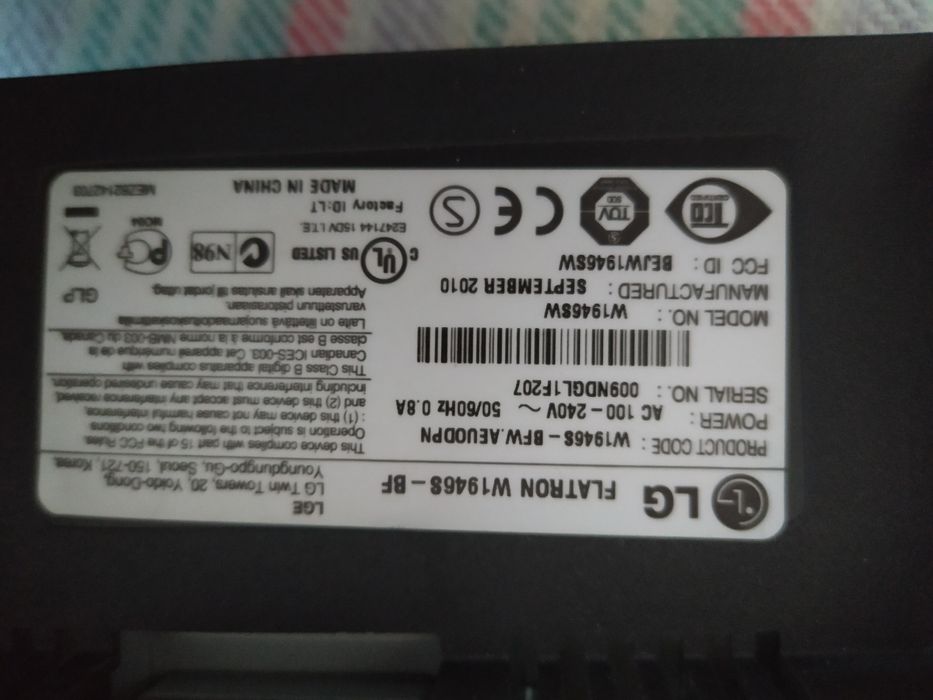 LG Monitor (Lightly Used)64740044144514122