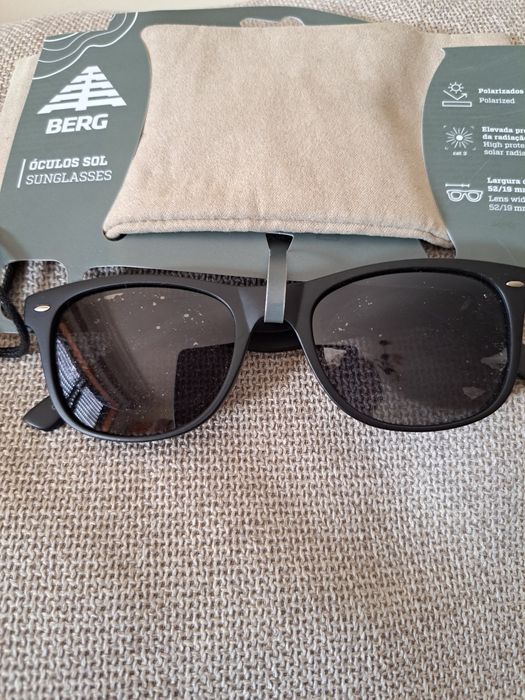 Óculos de sol  Berg com bolsa