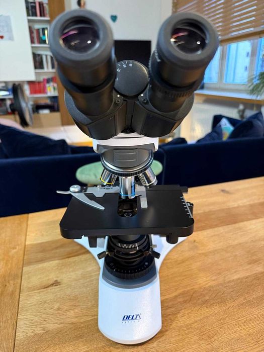 Mikroskop Laboratoryjny Delta Optical L-1000 LED Mikroskop w doskonałym stanie. Użyty może 4 razy!