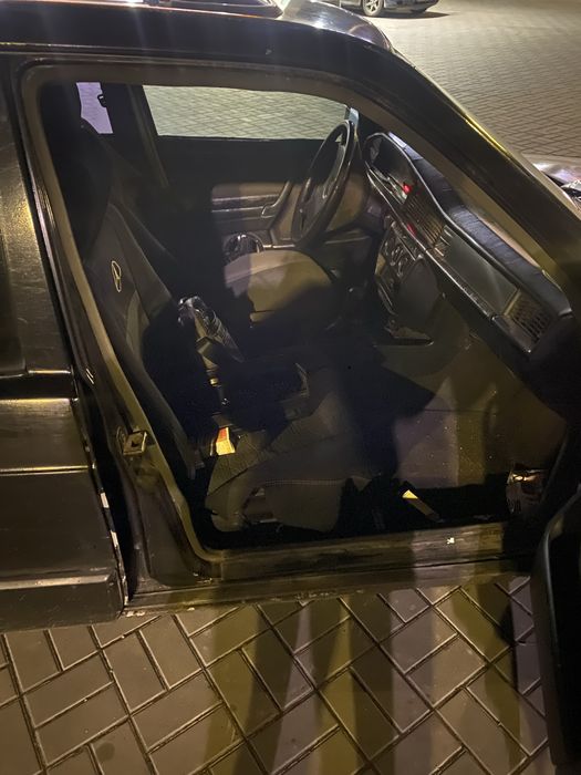 Мерседес Е 190 обмен