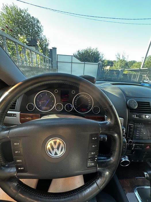 Продам Volkswagen Touareg,гарний стан .Надійний та комфортний повнопривідний автомобіль,  дизель, 2,5.