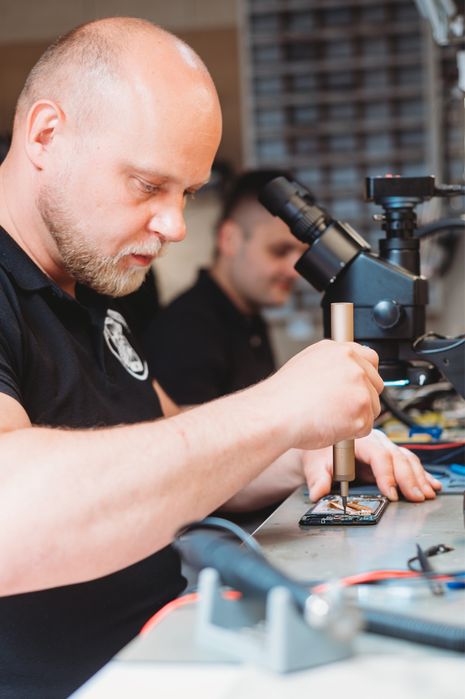 Serwis naprawa telefonów Radom, szybka, wyświetlacz, ładowanie od ręki