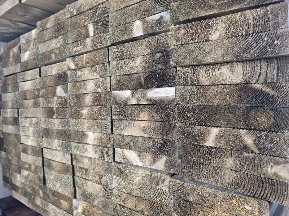 Deck de  Casquinha Vermelha Tratada