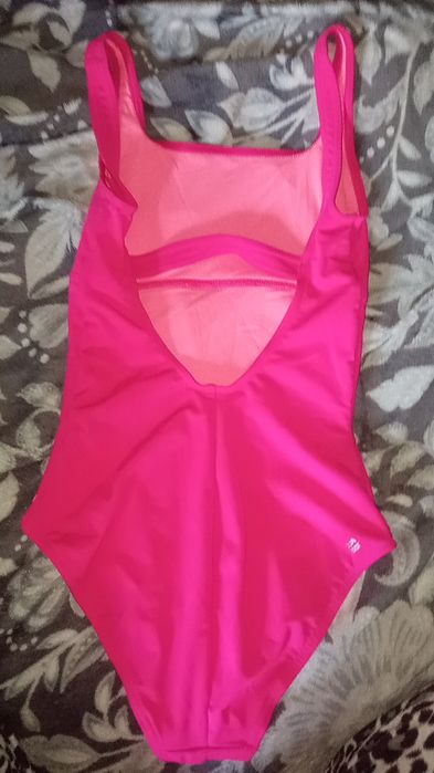 Strój kąpielowy różowy
