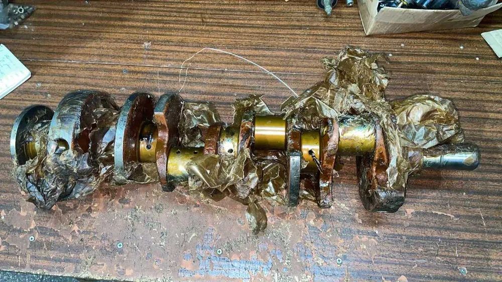 Крышка двигателя, колинвал, сцепление Газ 52, Газ 53, Газ 66, Зил, Уаз