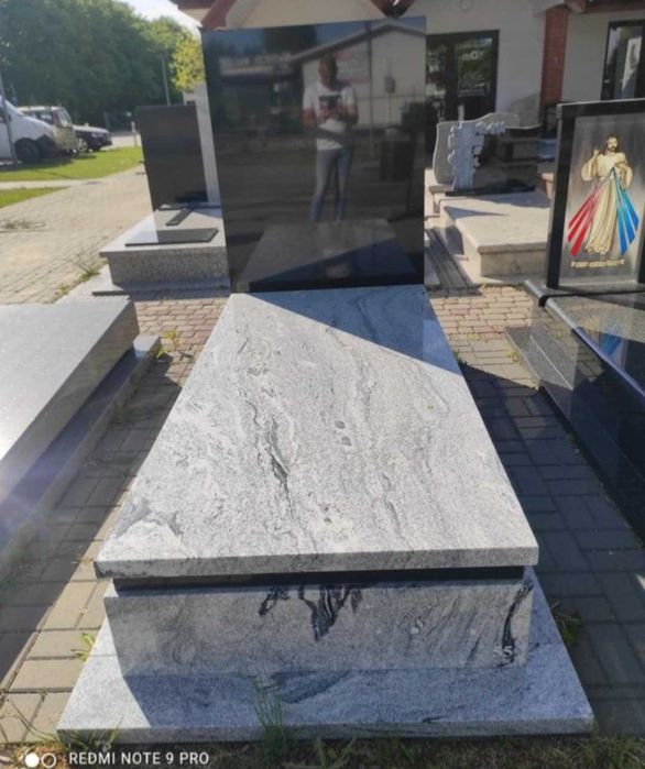 Trwałe nagrobki granitowe!!!