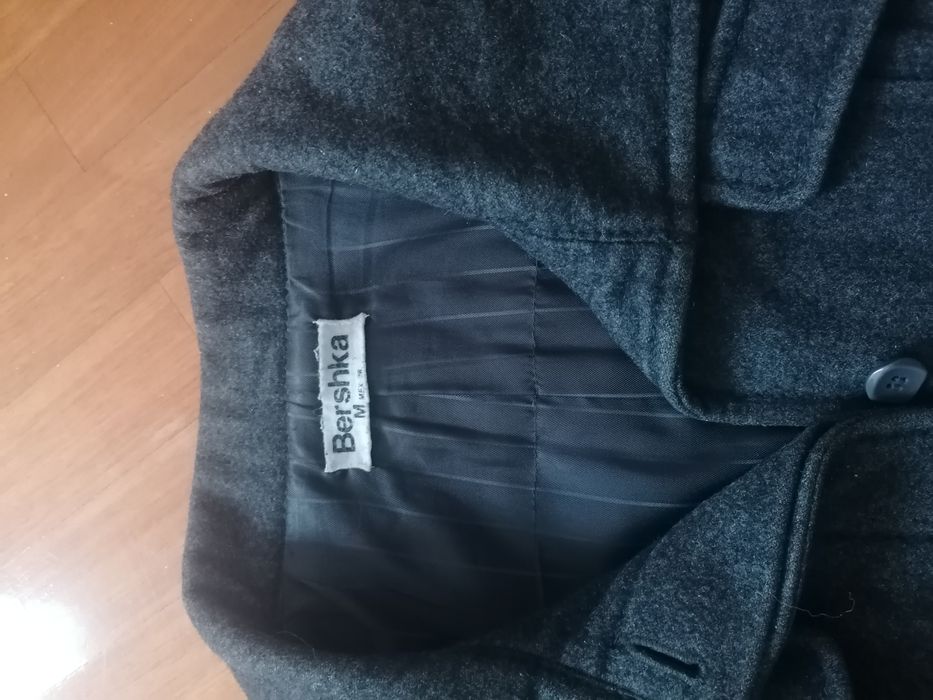 Casaco cinza quente da Bershka