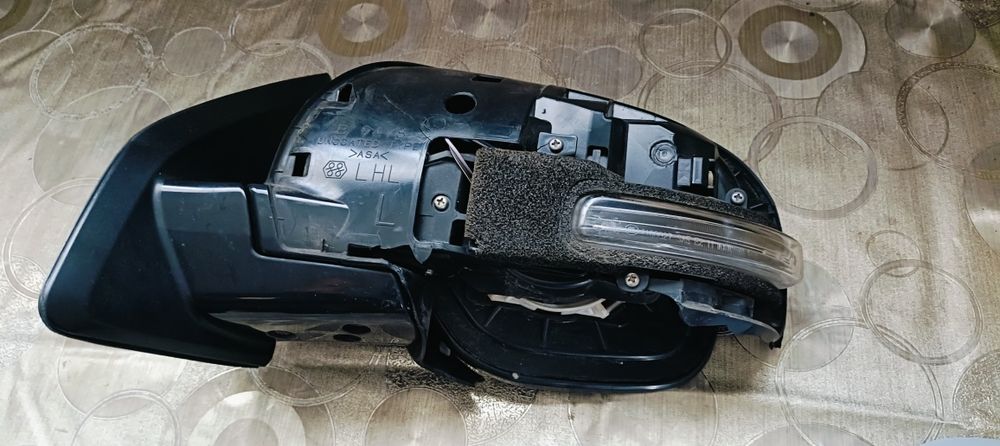 Lusterko zewnętrzne Lewe.