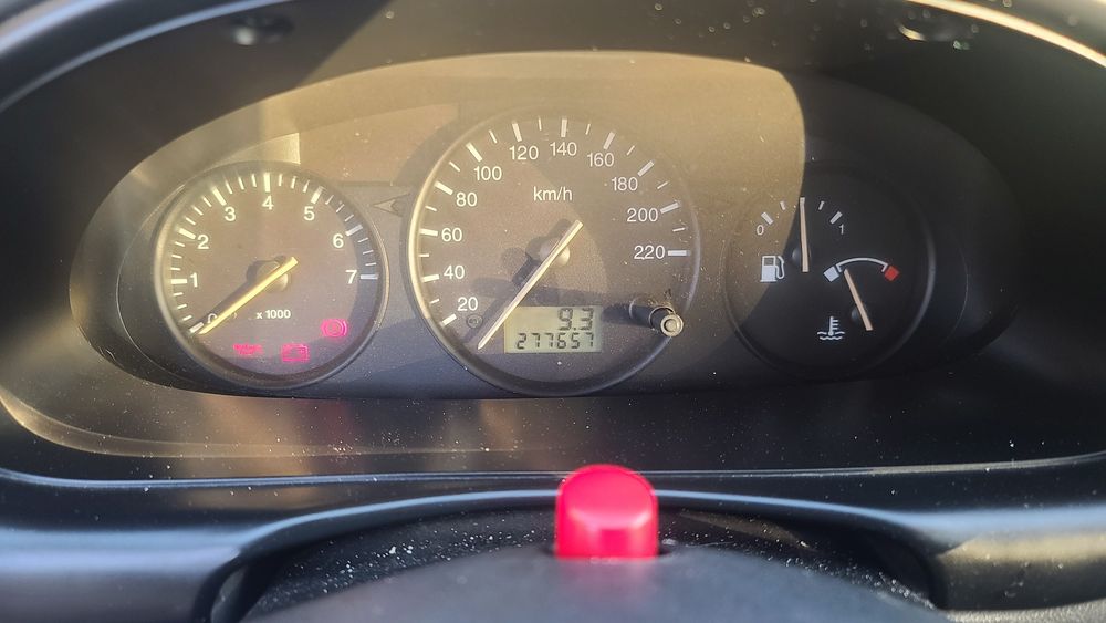 Ford fiesta 2001438047629787811842