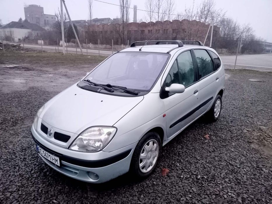 Продається авто рено меган сценік