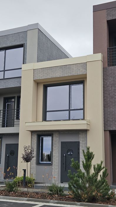 єОселя. Таунхаус 56м2 в Крюківщині