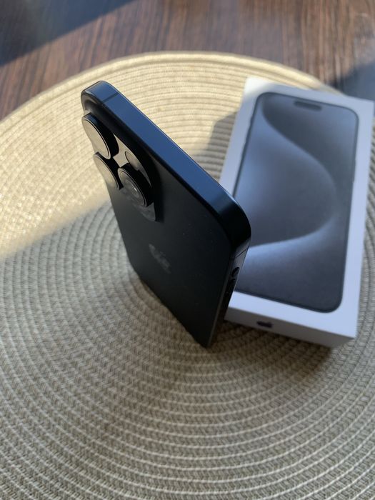 Продам IPhone 15 PRO MAX 1 Tb Neverlock