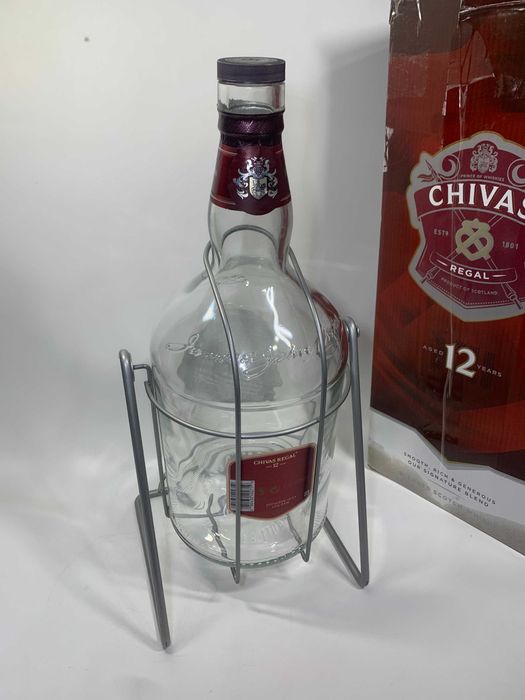 Пляшка-підставка гойдалка з-під віскі Chivas Regal 12 на 4.5 л, Чивас