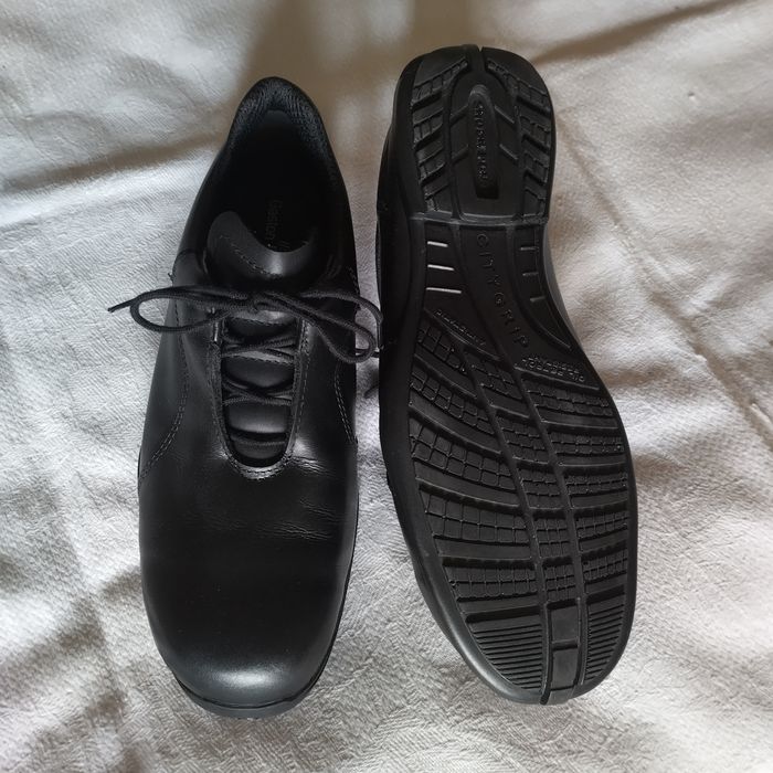 Туфлі, черевики, кросовки,ботінки, обувь, взуття.