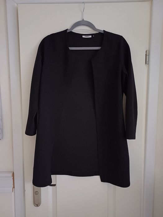 Wdzianko narzutka  czarna