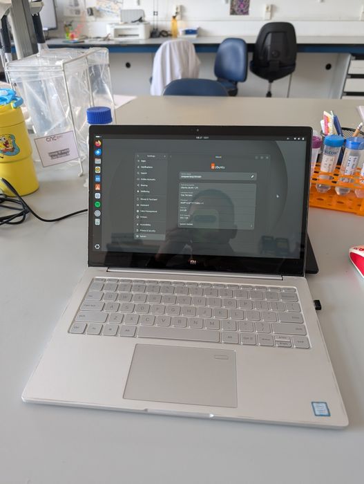 Xiaomi Laptop Air (Timi TM1604) 13'3 i5-7500u 8GB 256GB