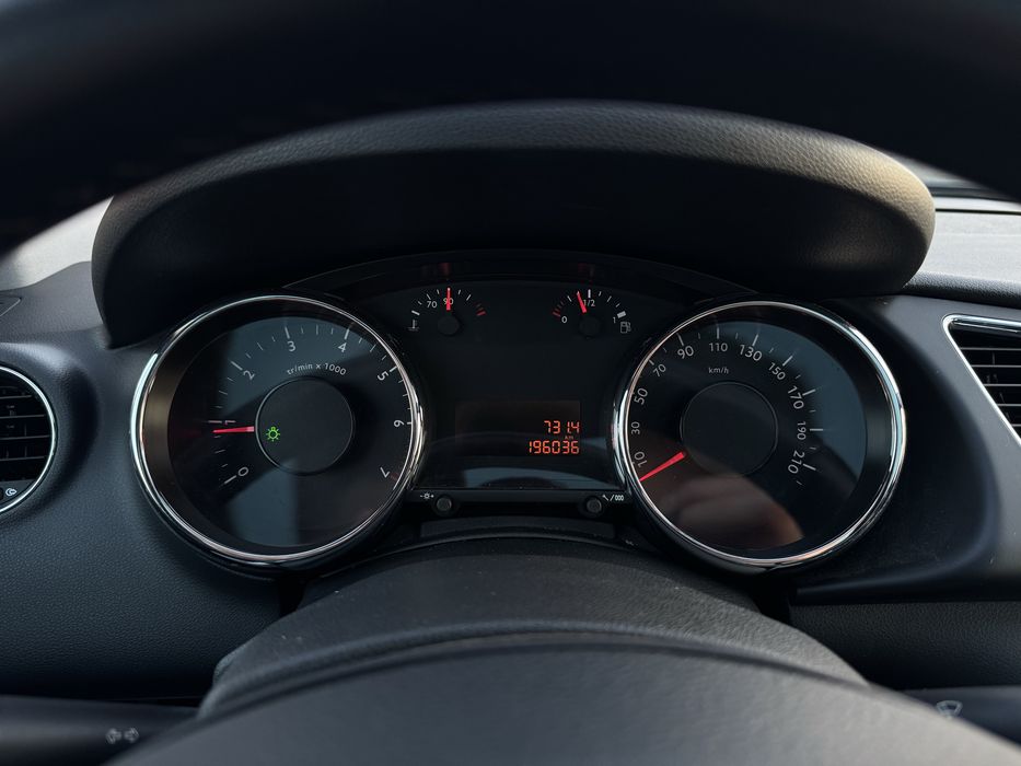 Peugeot 3008 2009р. 1.6 бензин, 196 тисяч оригінального пробігу