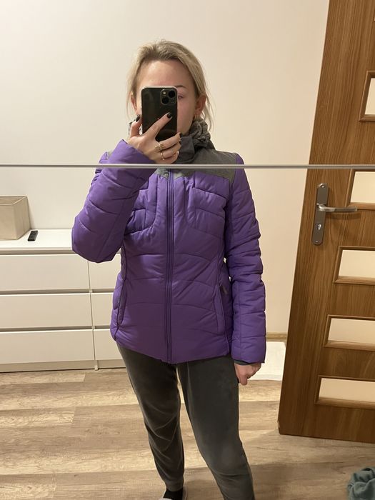 продам зимнюю куртку