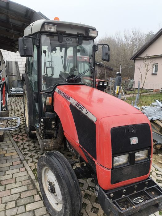 Massey Ferguson 3330V
