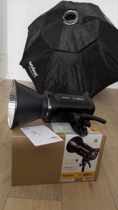 Godox SL-100D + softbox + statyw