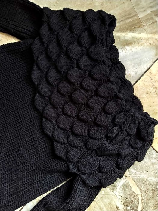 czarny ciepły sweter S