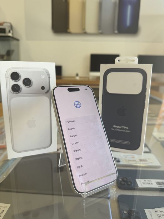 iPhone 17 Pro 256GB * SIlver * Semi Novo