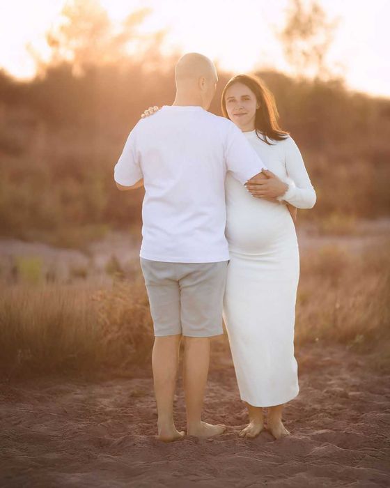 Mega śliczna biała sukienka ciażowa