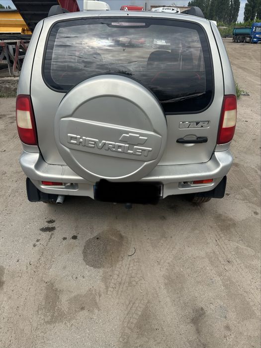 Нива шевроле  (Chevrolet)