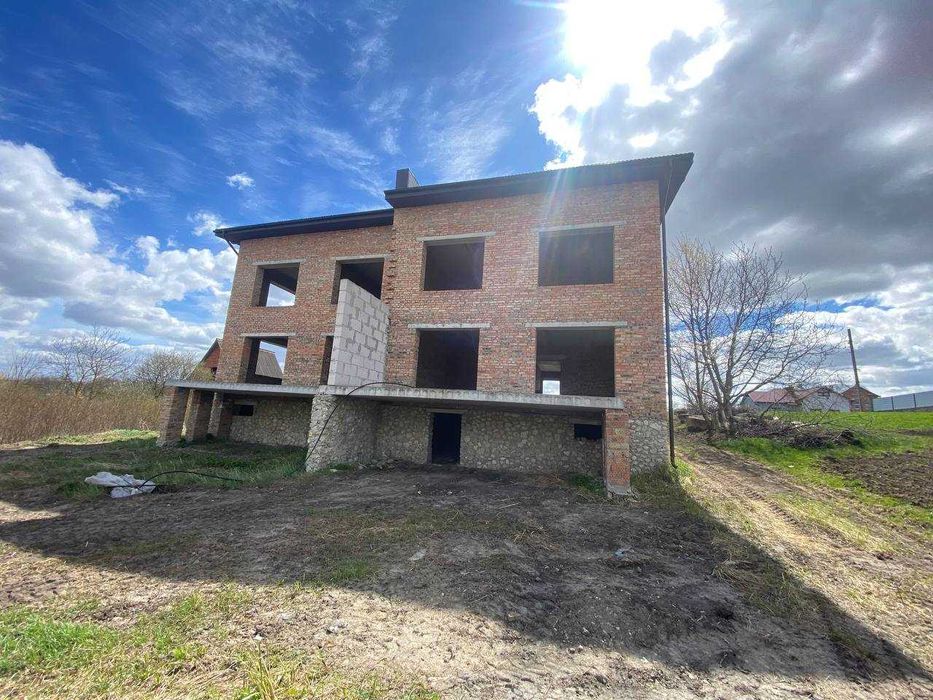 Продаж дуплексу с. Біла