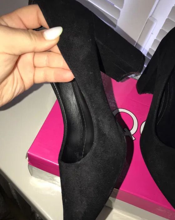 Жіночі лодочки на каблуку