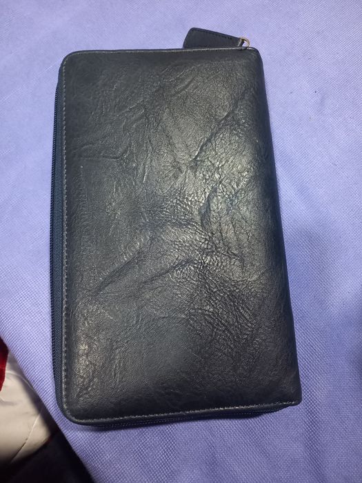 Carteira nunca usada