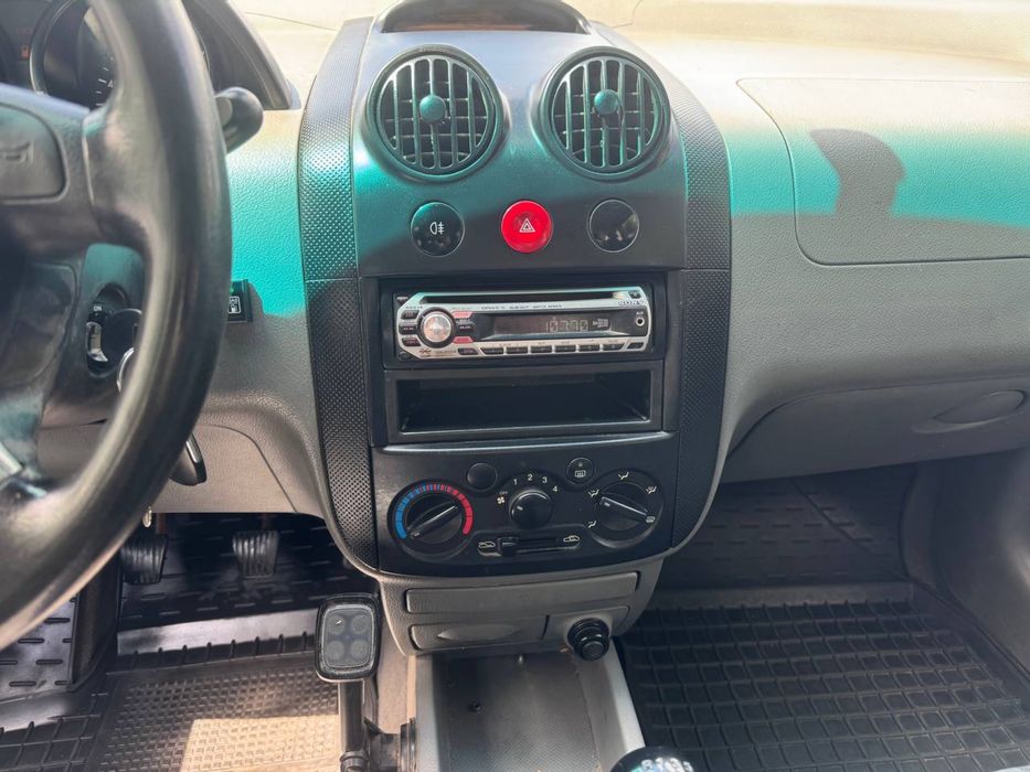 Продам Chevrolet Aveo 2005р. 1.5 газ/бензин. Обмін