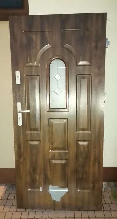 Drzwi zewnętrzne  90cm uszkodzone