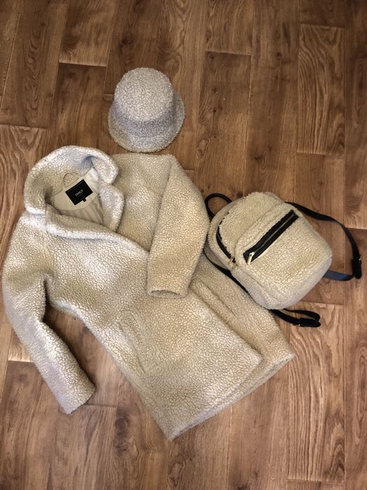 Пальто барашек Only