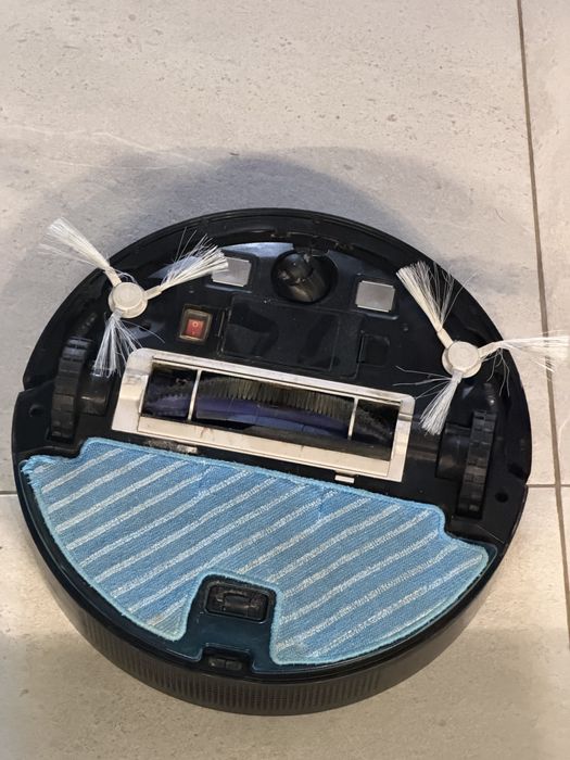 Робот пилосос ROWENTA 80