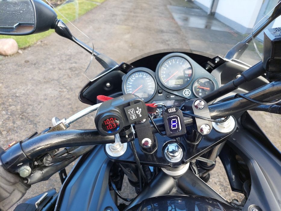 Yamaha FZS 1000 Fazer – zadbany, z wieloma dodatkami, nowe opony!