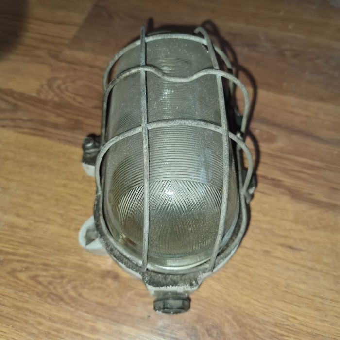 Lampy w sylu Loft