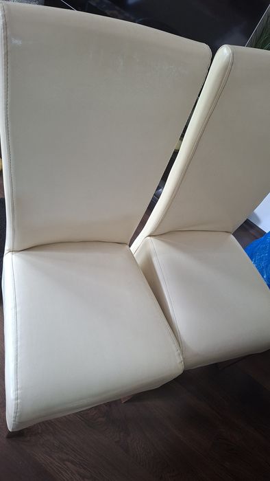 Zestaw mebli  duży stół i 6 krzeseł