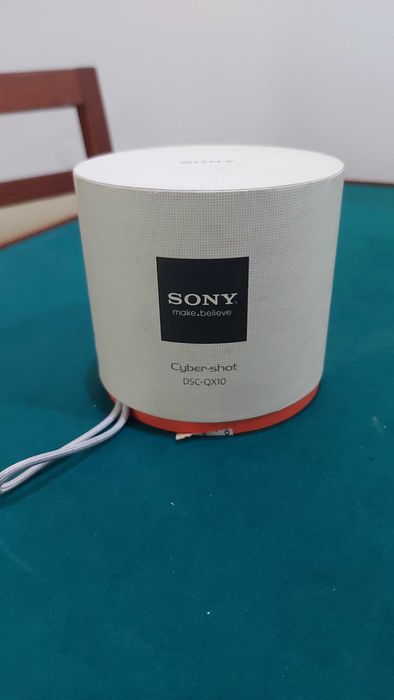 Sony Cyber-shot DSC-QX10 - Câmara Smart Lens Wi-Fi / 10x Zoom Óptico