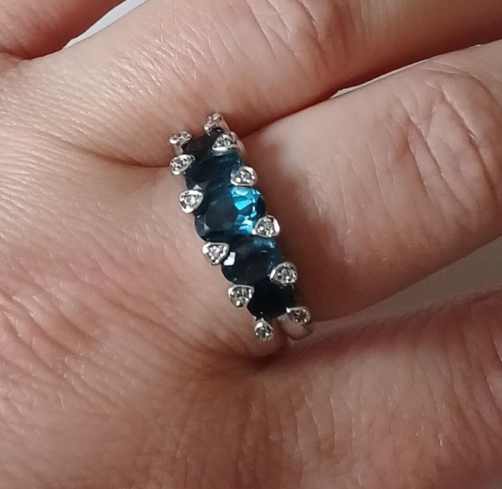 Кільце срібло 925 з топазом лондон блю
