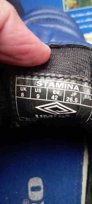Chuteiras UMBRO, Novas, 42