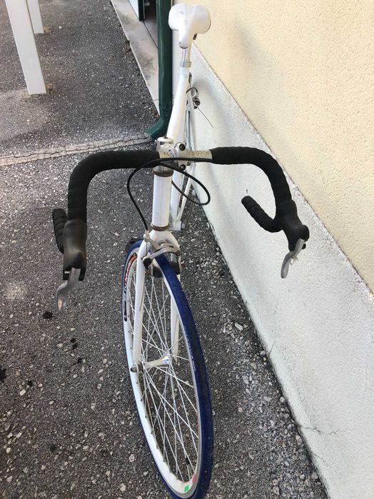 Bicicleta de estrada antiga - Rotazione