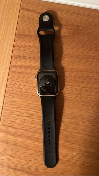 Apple Watch SE 44mm
