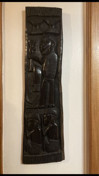 Painel /,Alto relevo decorativo em Pau Preto africano