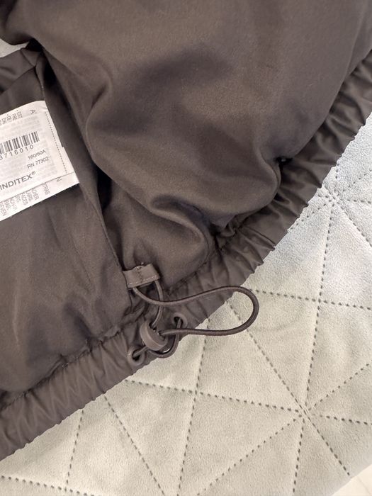 Продам укороченую жилетку zara xs размер