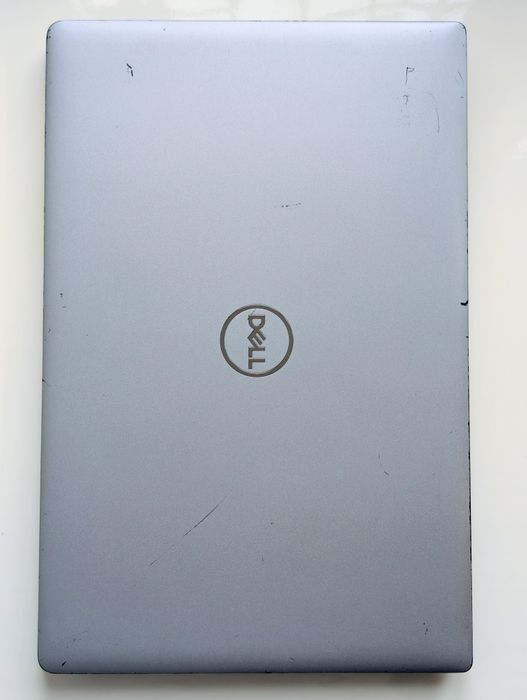 Тонкий ноутбук Dell Latitude 5530 Intel Core i5-1235u 4-32 128-1Tb m.2